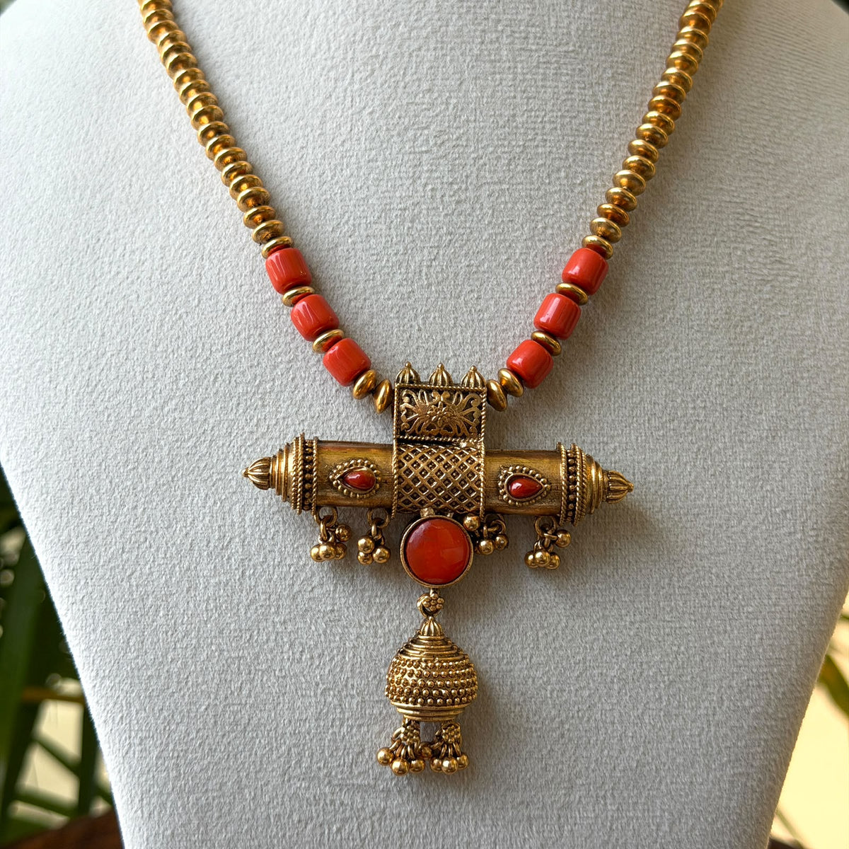 Coral Bead Gold Chain Pendant Set – Antique Gold Barrel Pendant with Mini Jhumka Drop & Coral Stud Earrings AN486