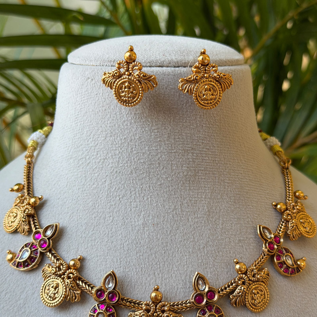 Ruby Kemp Crescent & Lakshmi Coin Necklace Set – Antique Gold Temple Necklace with Earrings AN507