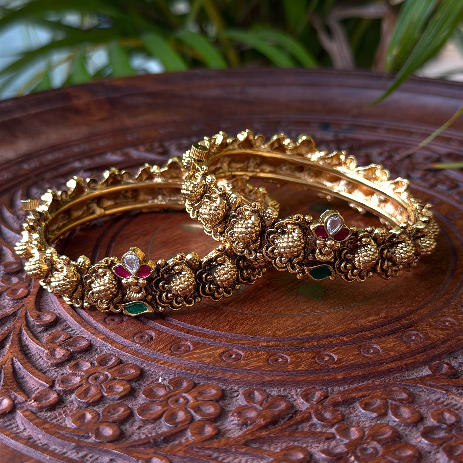Antique Bangle AB79