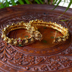 Antique Bangle AB79
