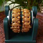 Antique Bangle AB82