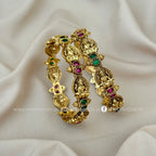 Antique Bangle AB22