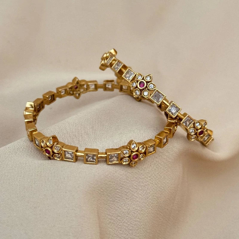 Antique Bangle AB26