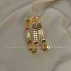 Antique Bangle AB27