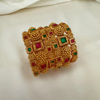 Antique Bangle AB30
