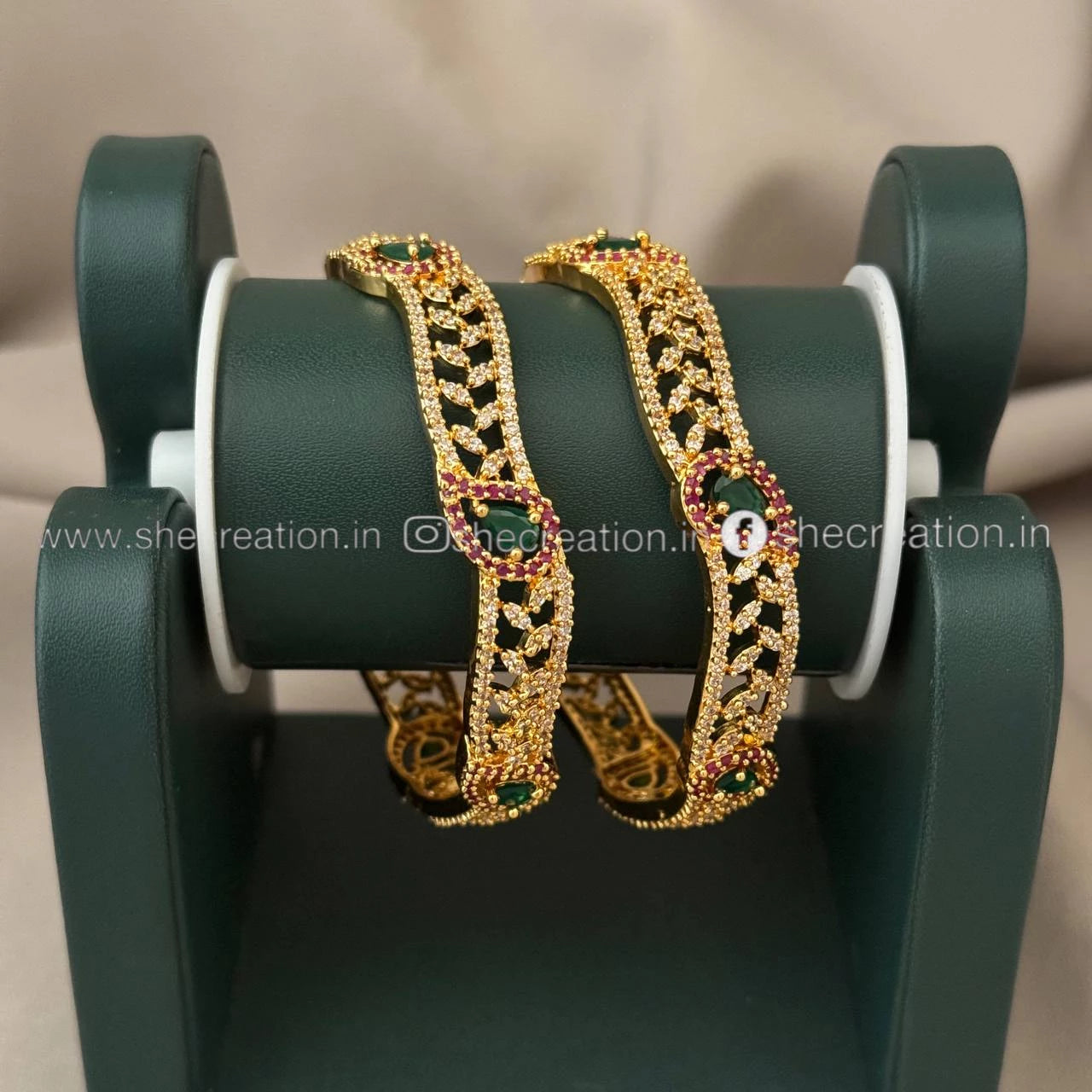 Antique Bangle AB34