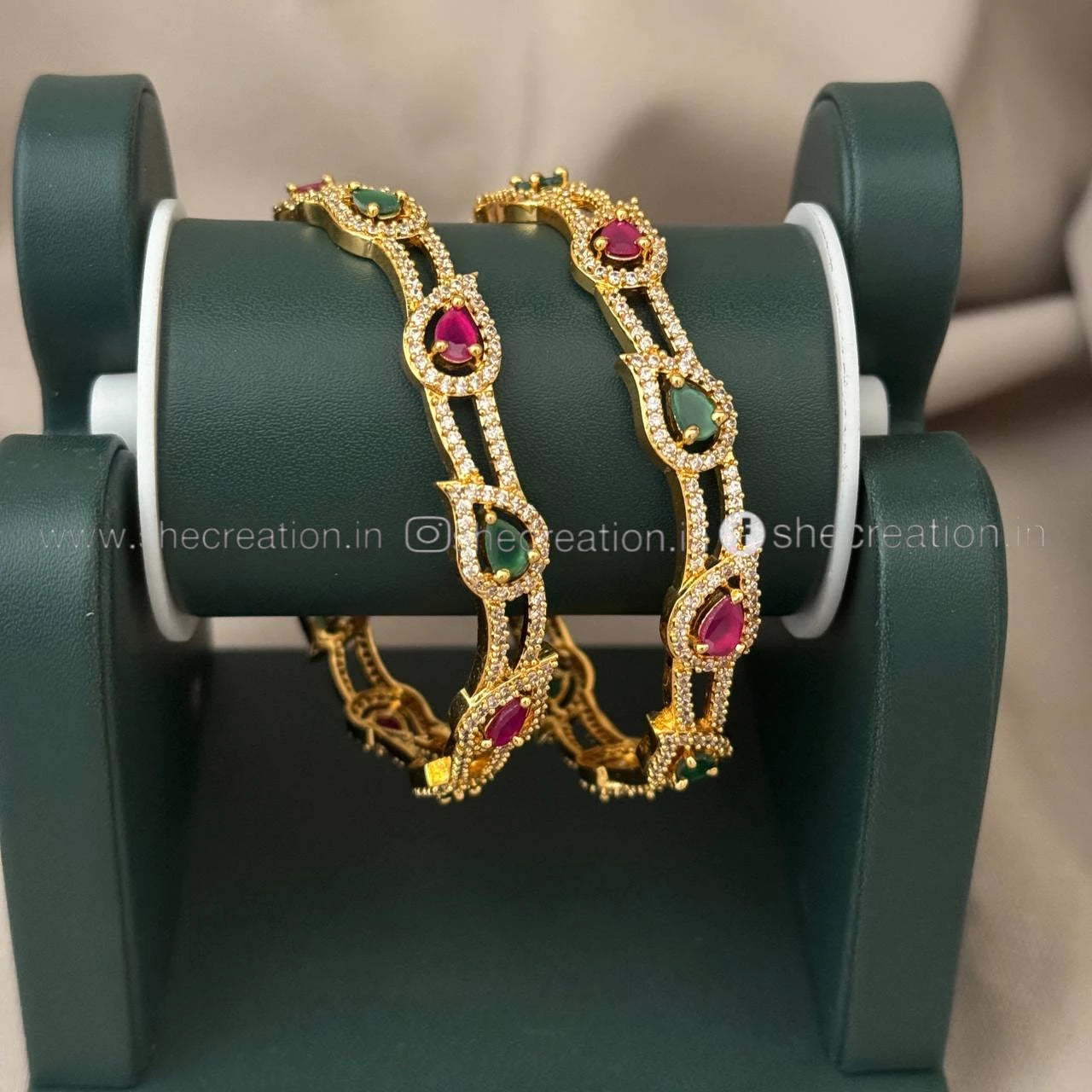 Antique Bangle AB35