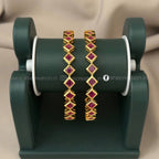 Antique Bangle AB36