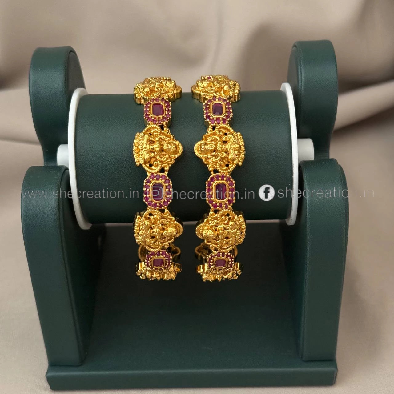 Antique Bangle AB42
