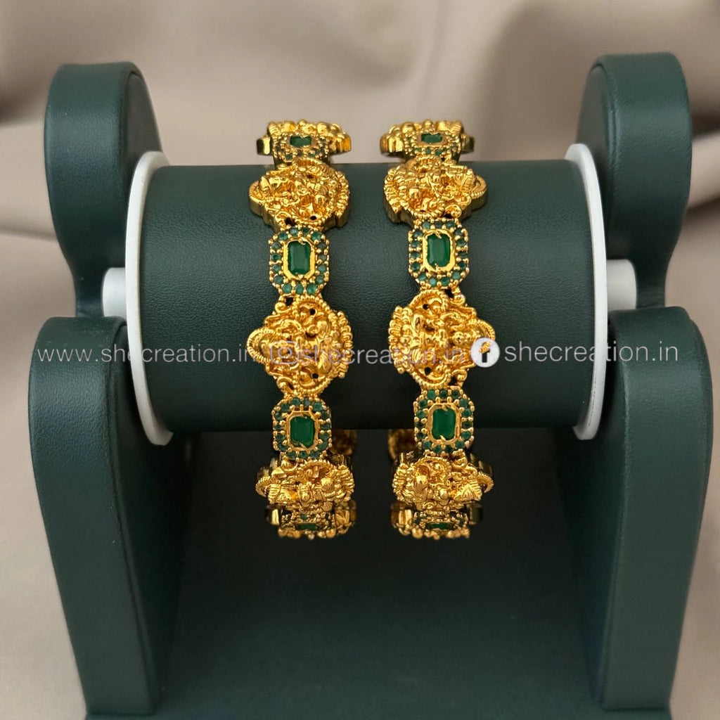 Antique Bangle AB42