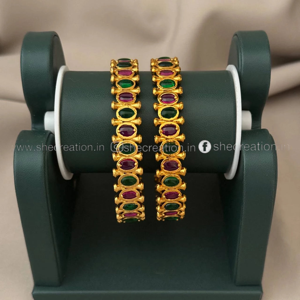 Antique Bangle AB45