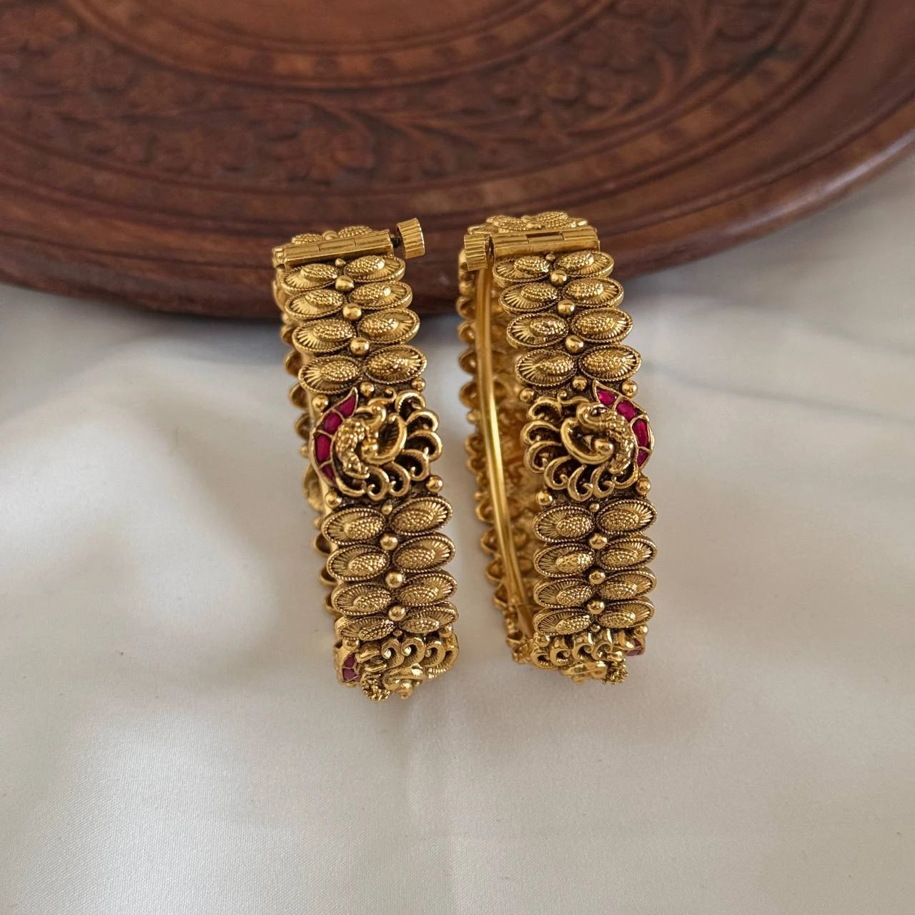 Antique Bangle AB51