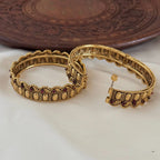 Antique Bangle AB53