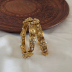 Antique Bangle AB54