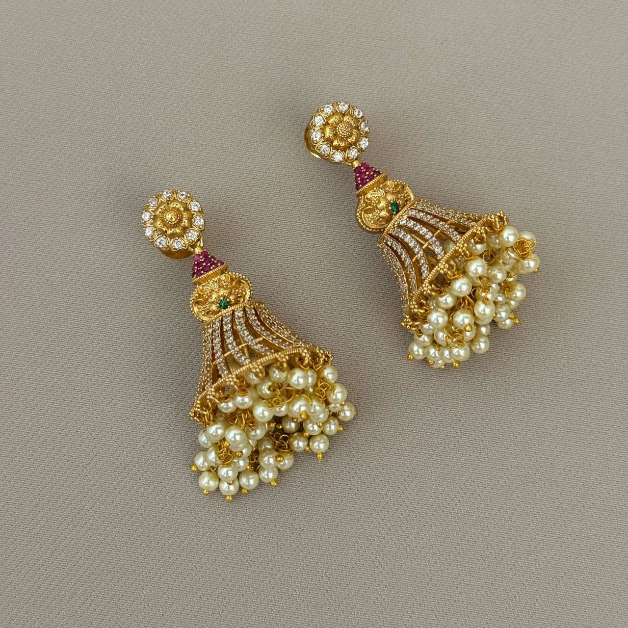 Antique Earrings AE26