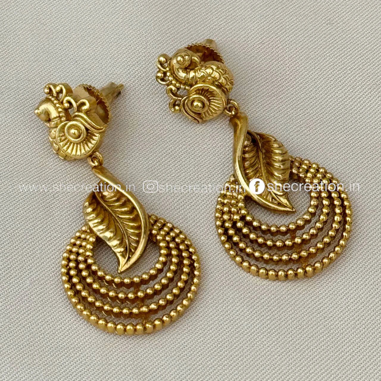 Antique Earrings AE30