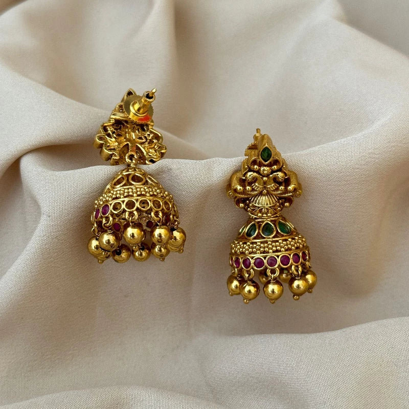 Antique Earrings AE17