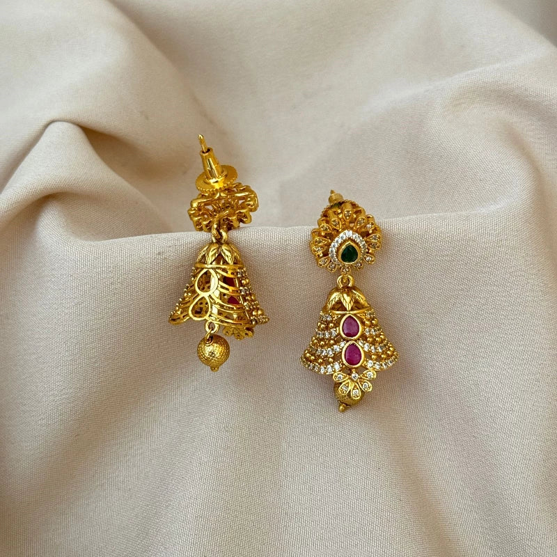 Antique Earrings AE18