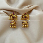 Antique Earrings AE19