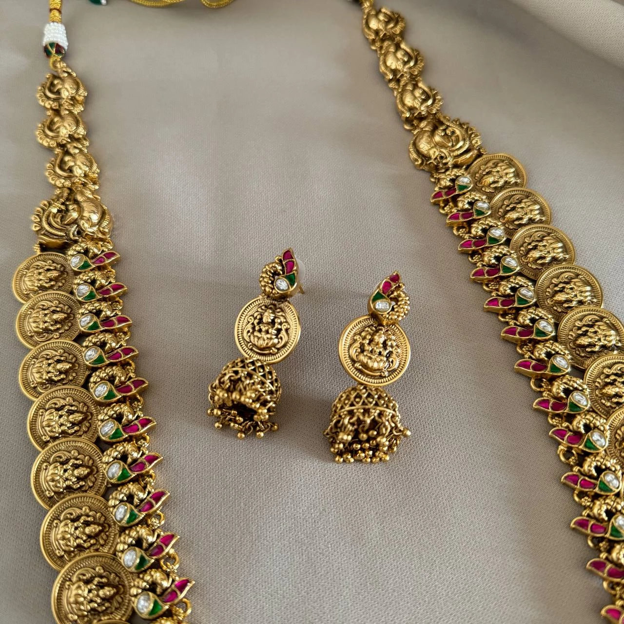 Antique Haram Set AH05