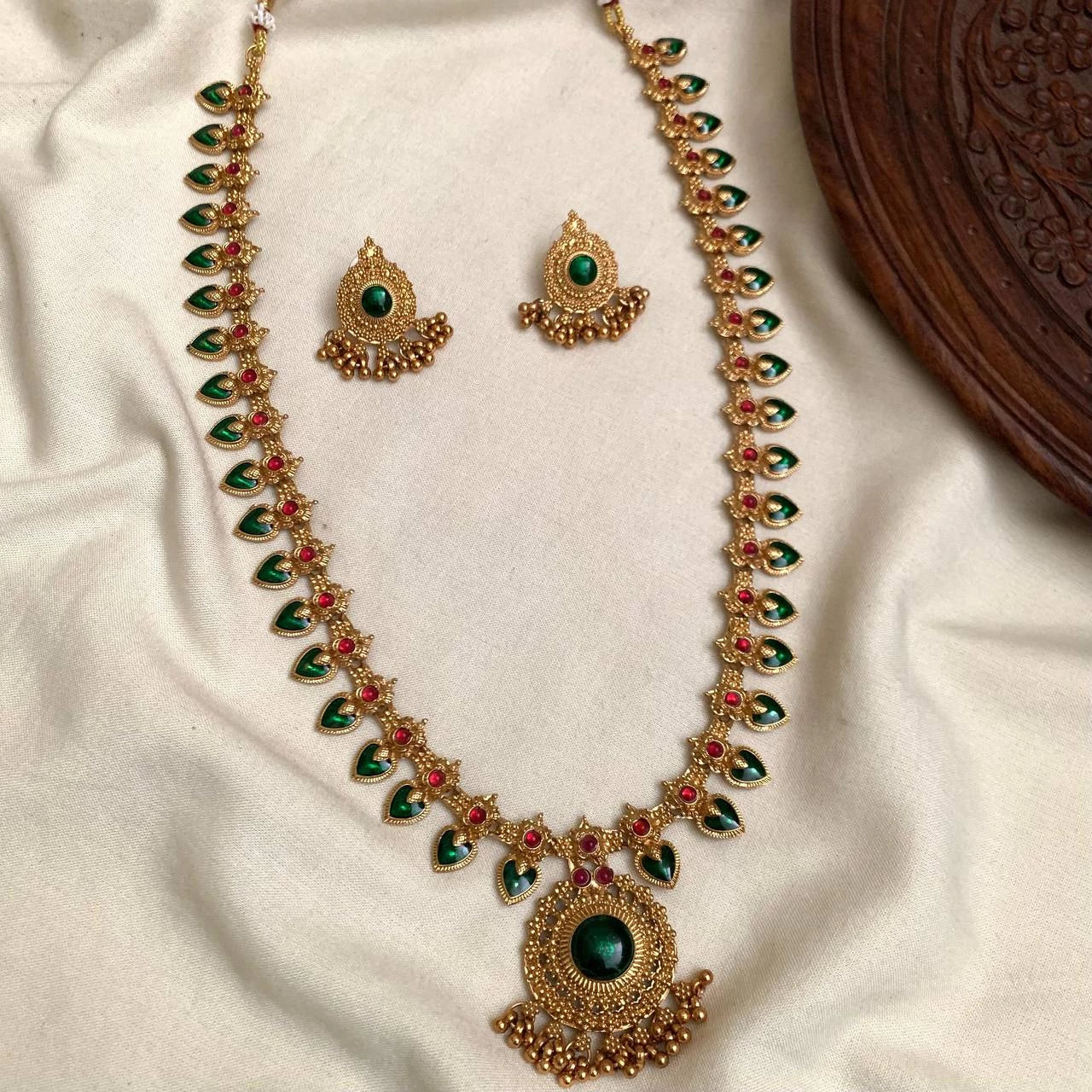 Antique Haram Set AH44