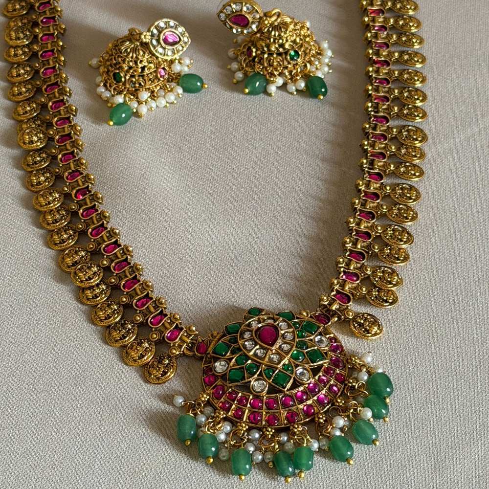 Antique Haram Set AH56