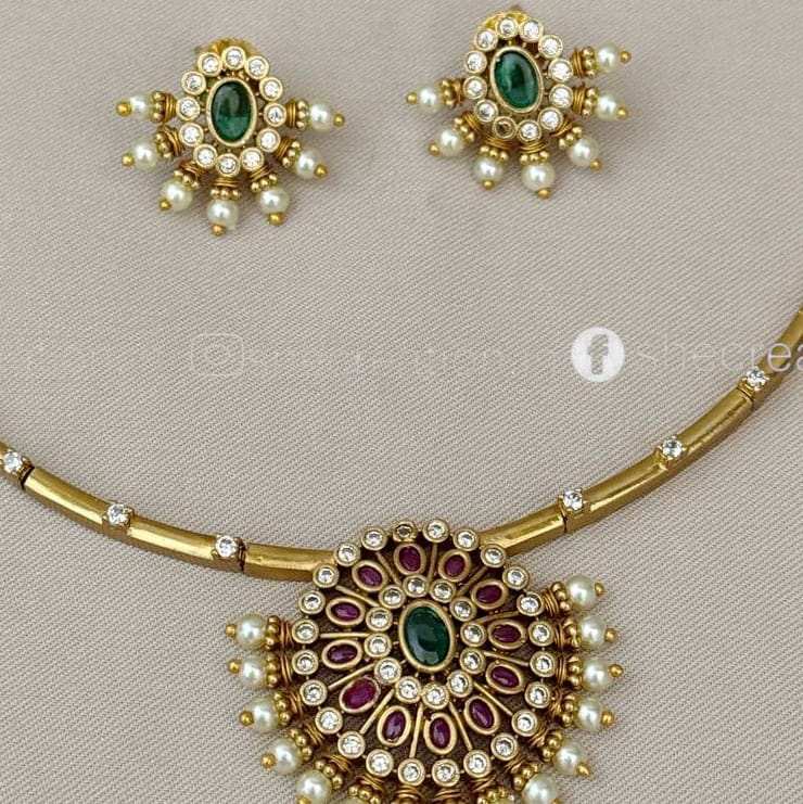 Antique Necklace AN12