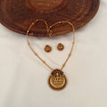 Antique Necklace AN190