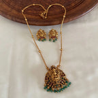 Antique Necklace AN223