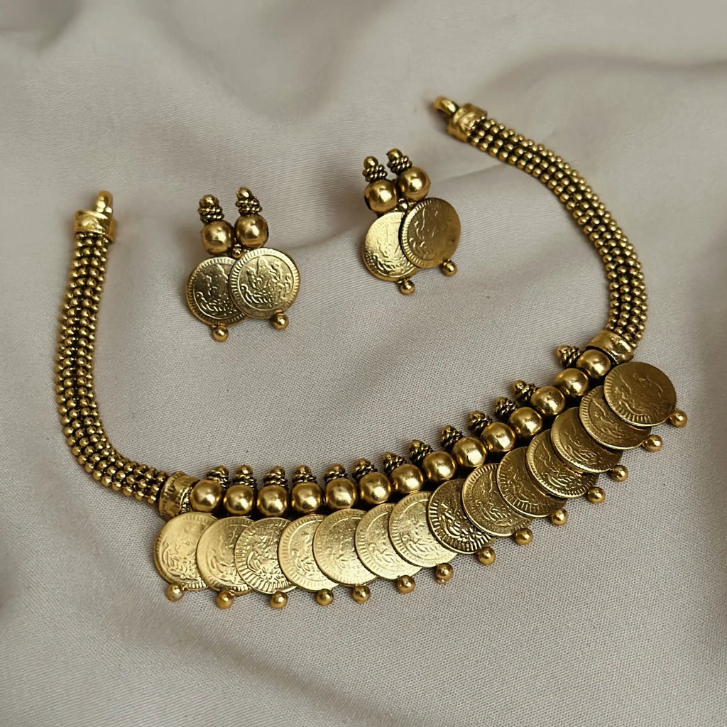 Antique Necklace AN63