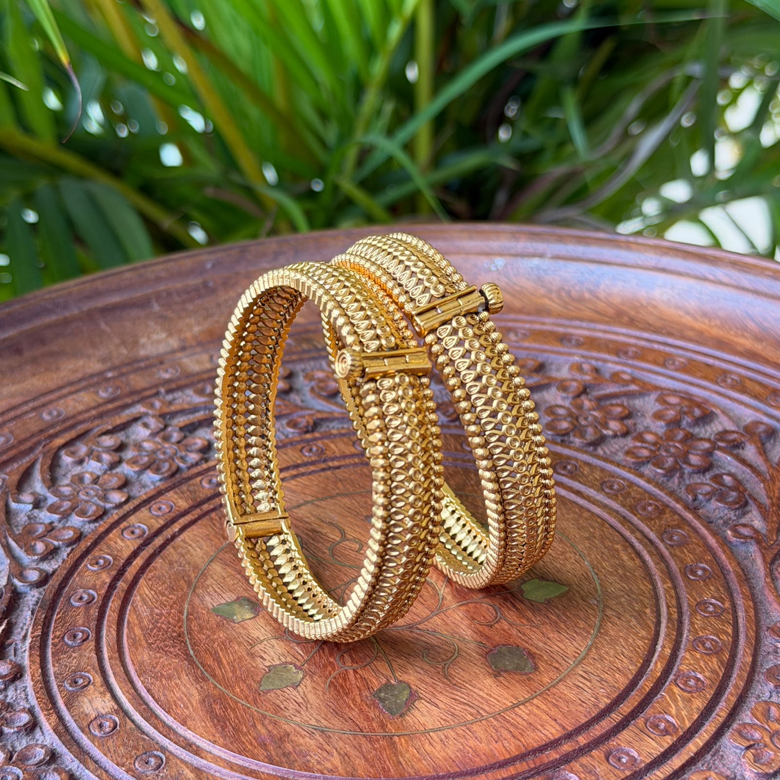 Antique Bangle AB66