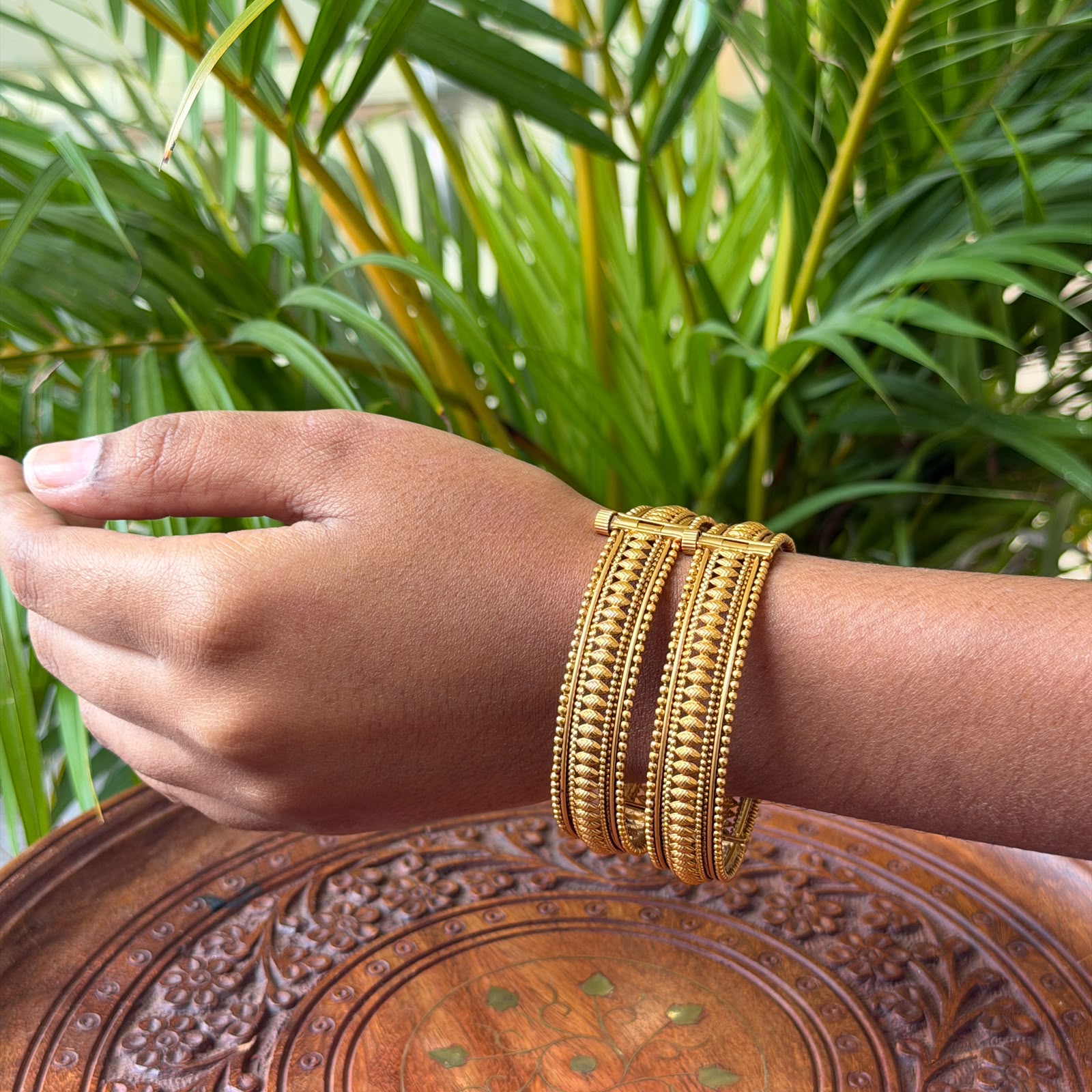 Antique Bangle AB68