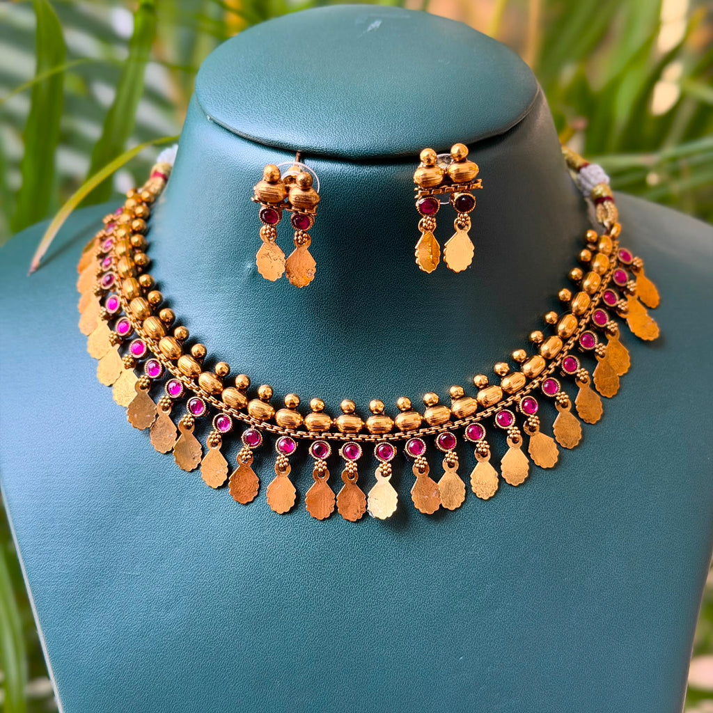 Elakkathali Choker Set AN275