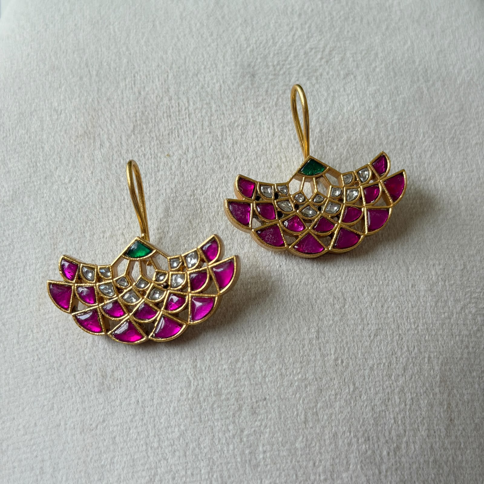 Jadau Kundan Earrings JE09