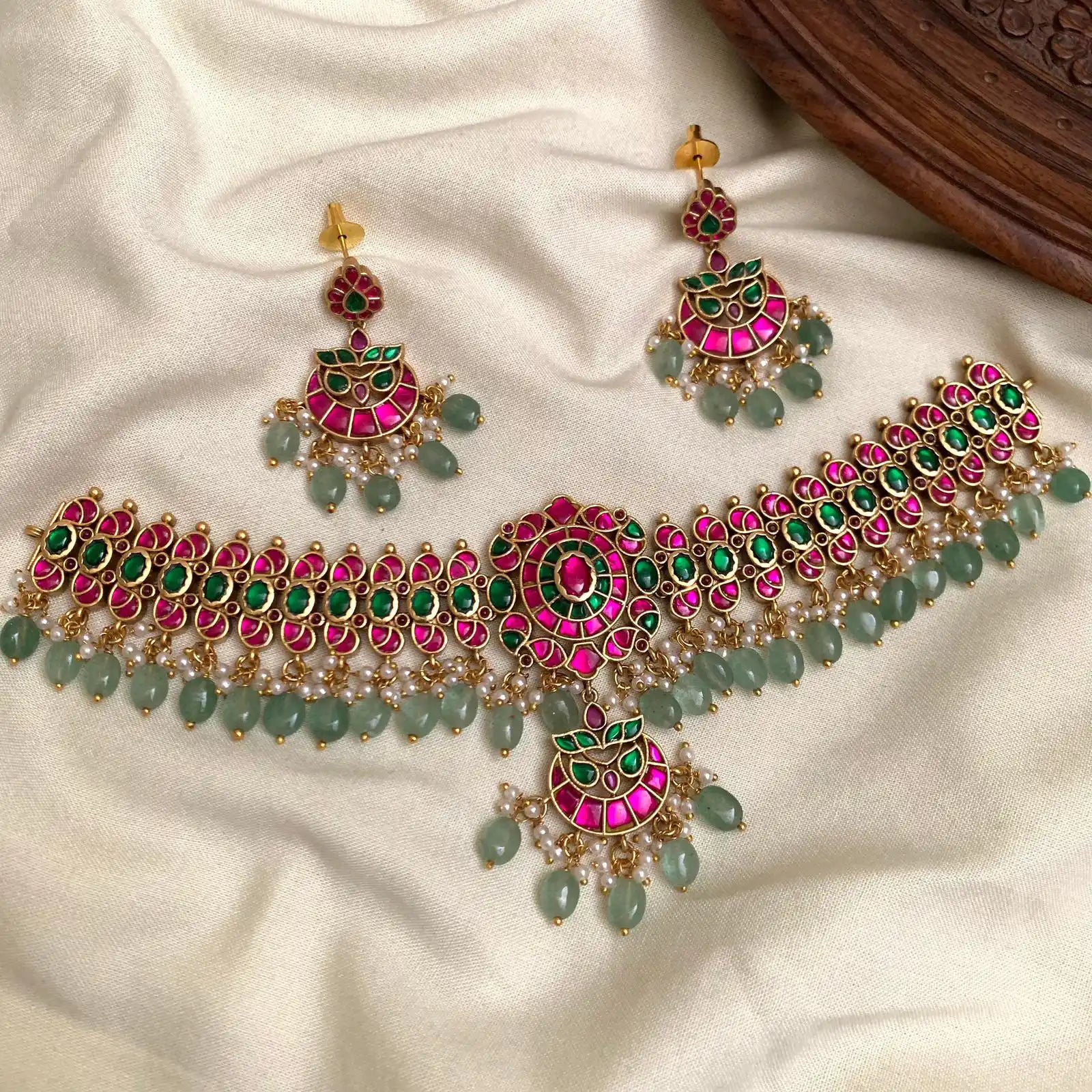 Jadau Kundan Necklace