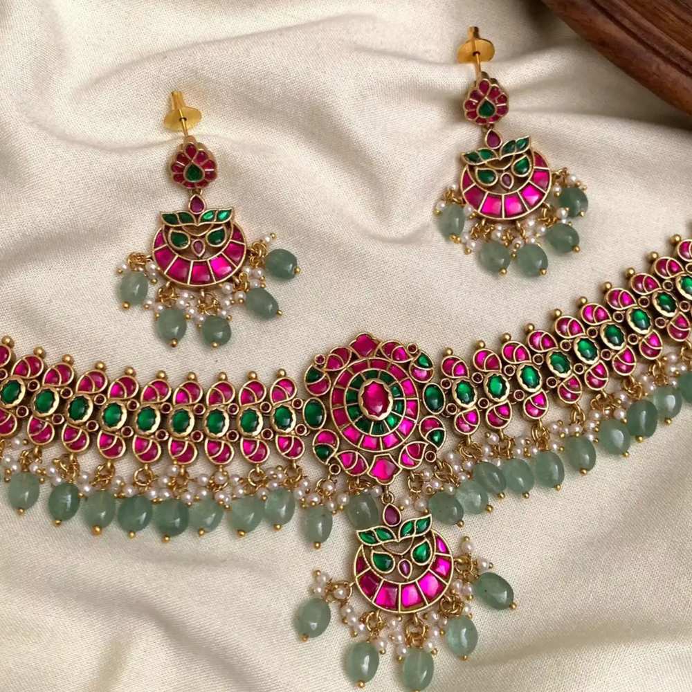 Jadau Kundan Necklace Set with Green Bead Drops & Matching Earrings SL1