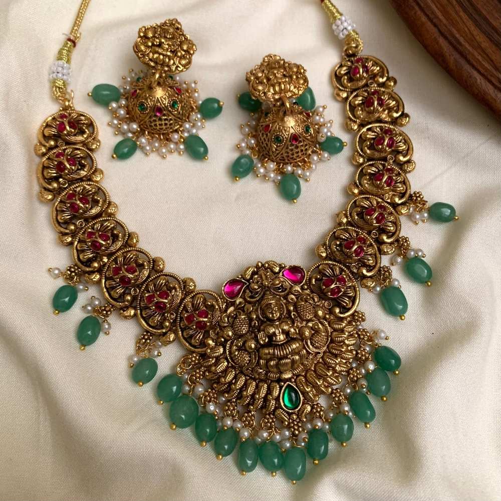 Antique Necklace AN232