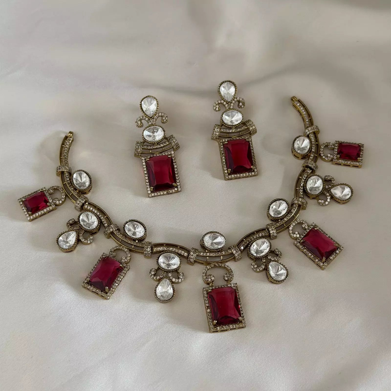 Victorian Necklaces VN52
