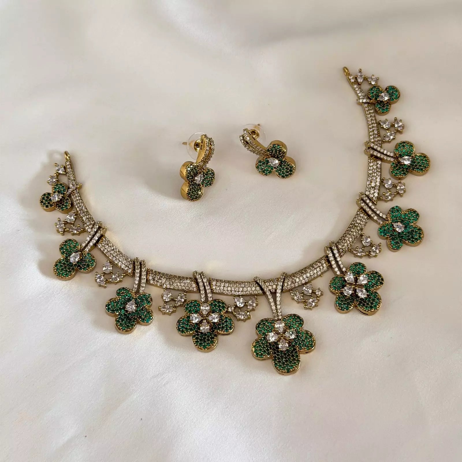 Victorian Necklaces VN55