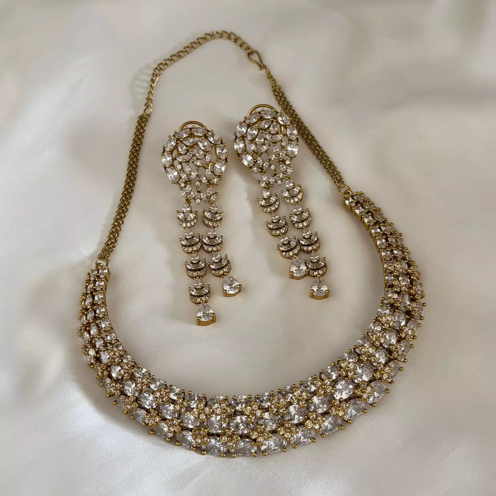 Victorian Necklaces VN60