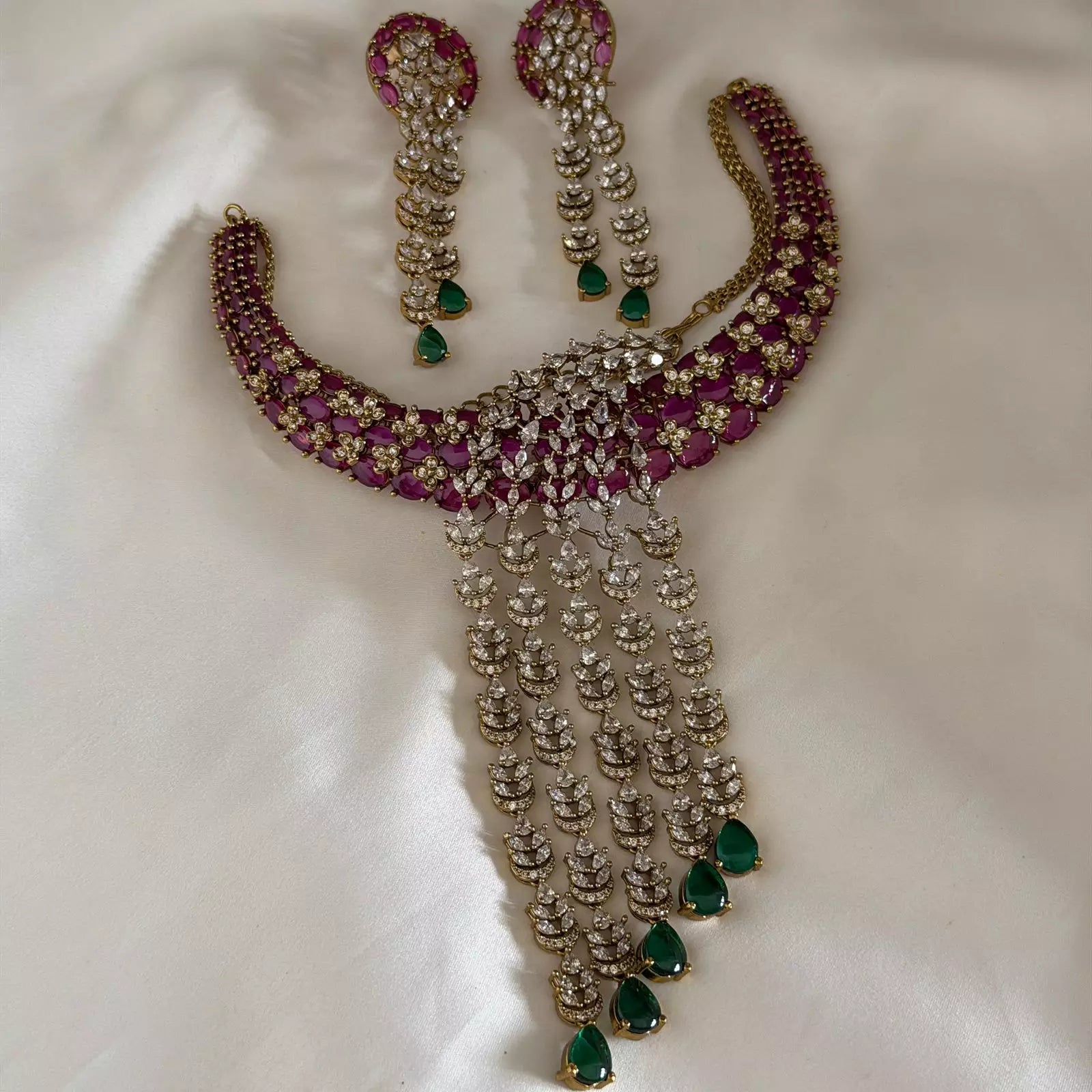 Victorian Necklaces VN62