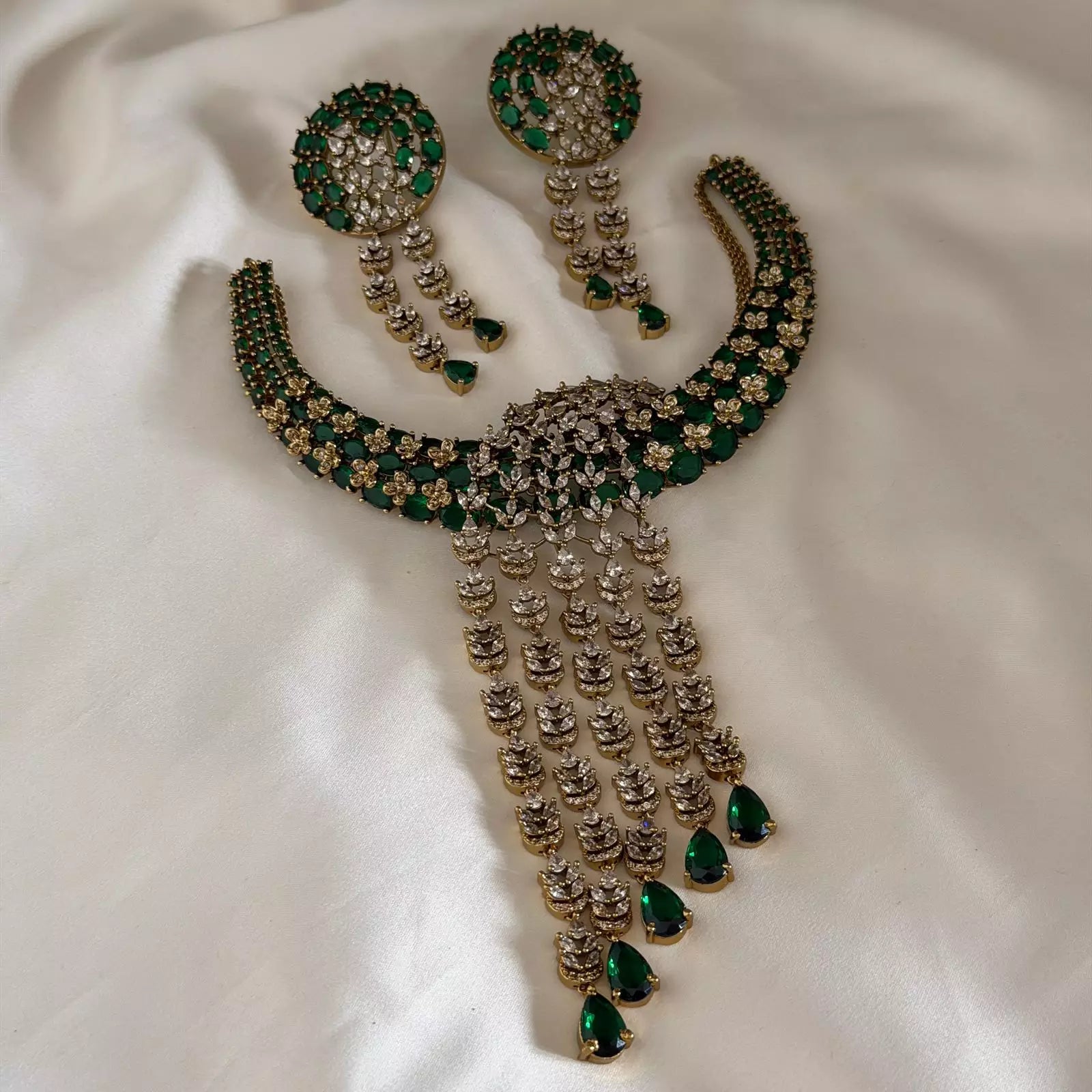 Victorian Necklaces VN62