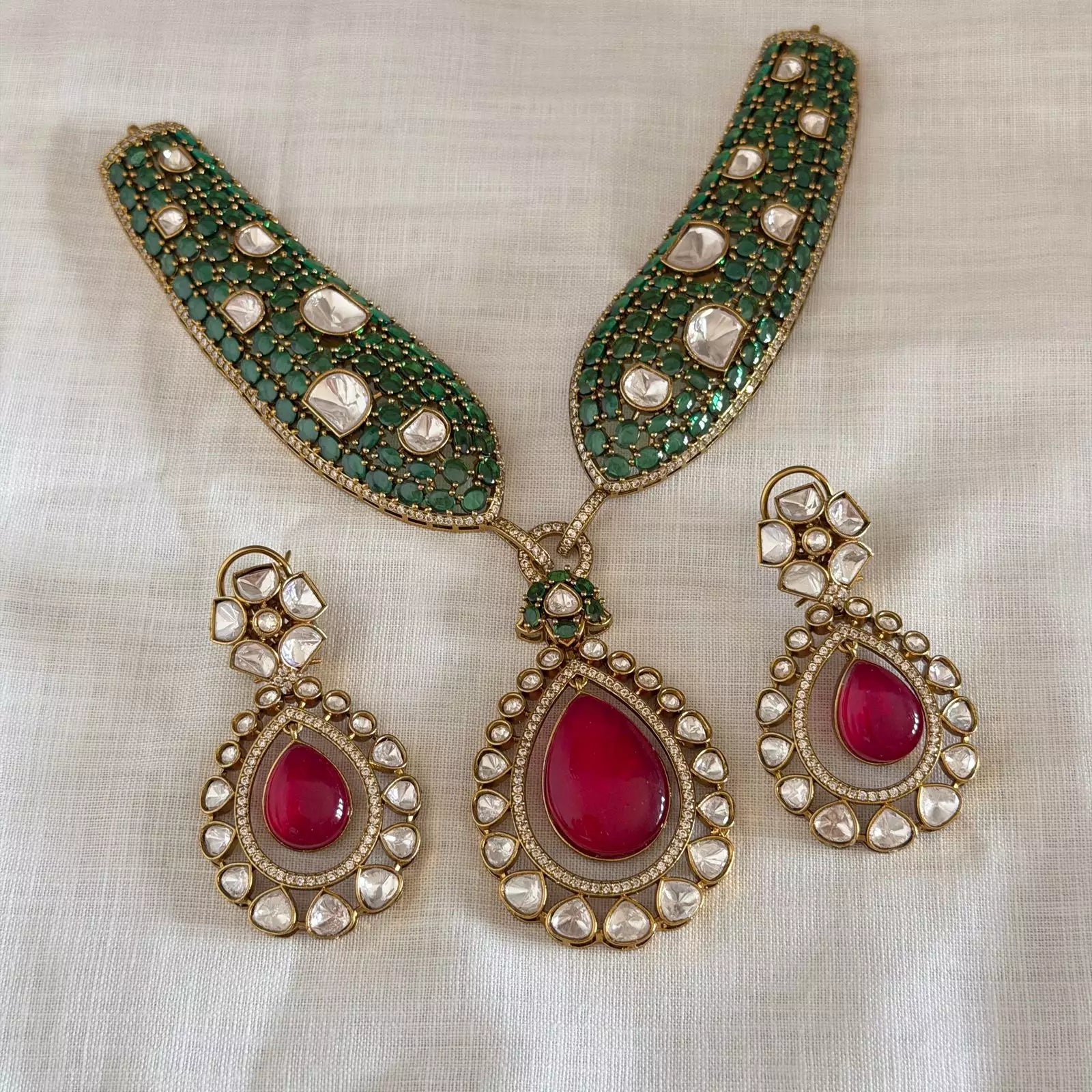 Victorian Ruby Polki Hasli Set For Occasion VN63