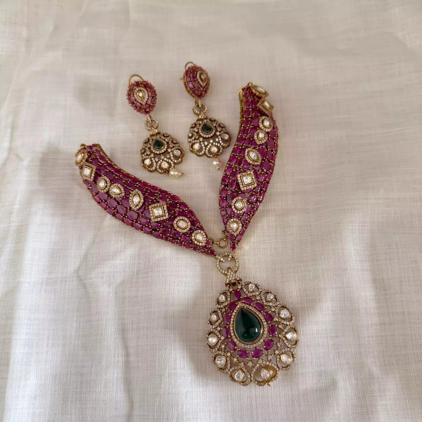 Victorian Necklaces VN64