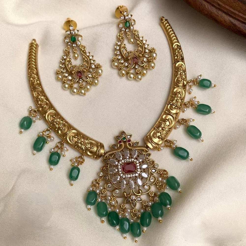 Antique Necklace AN231