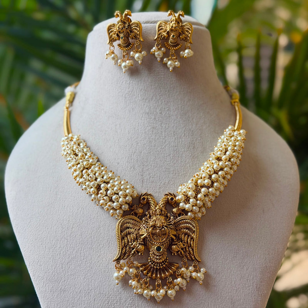 Antique Necklace Set AN319