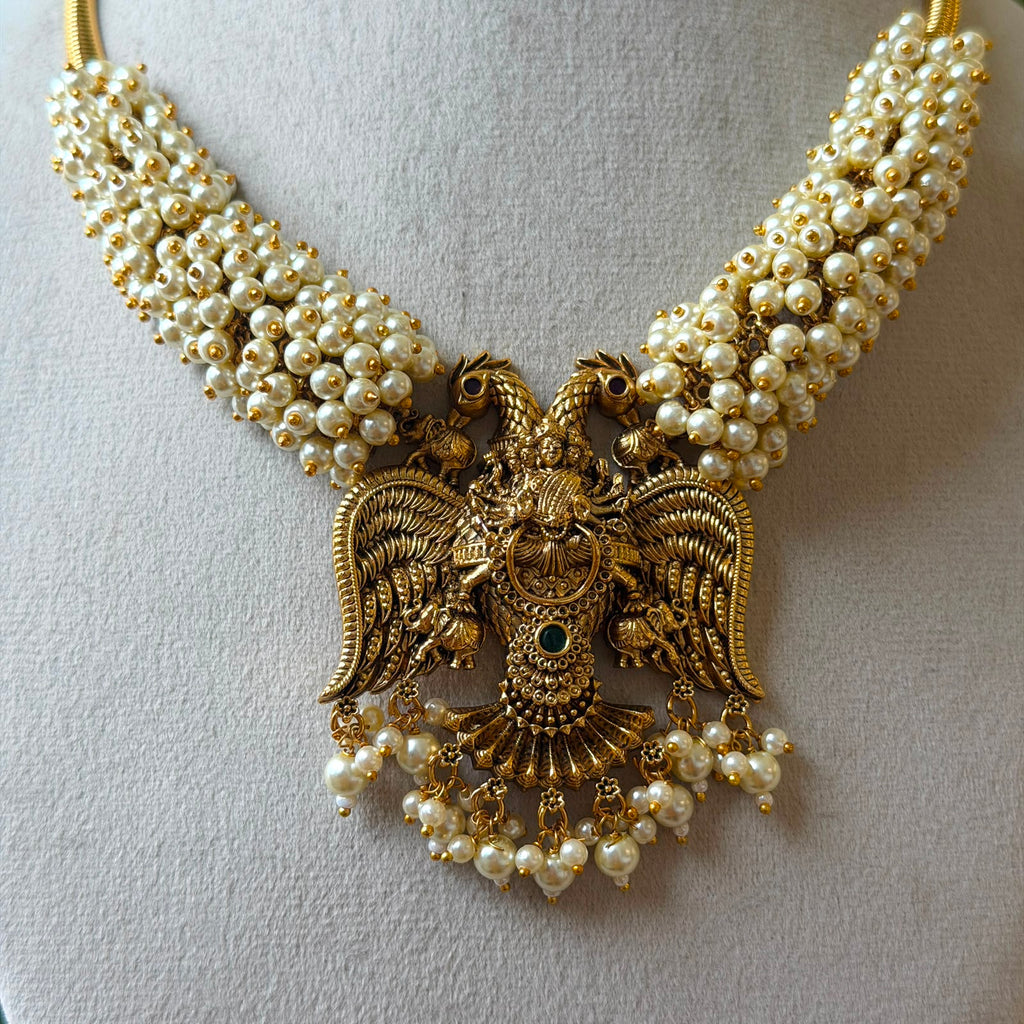 Antique Necklace Set AN319