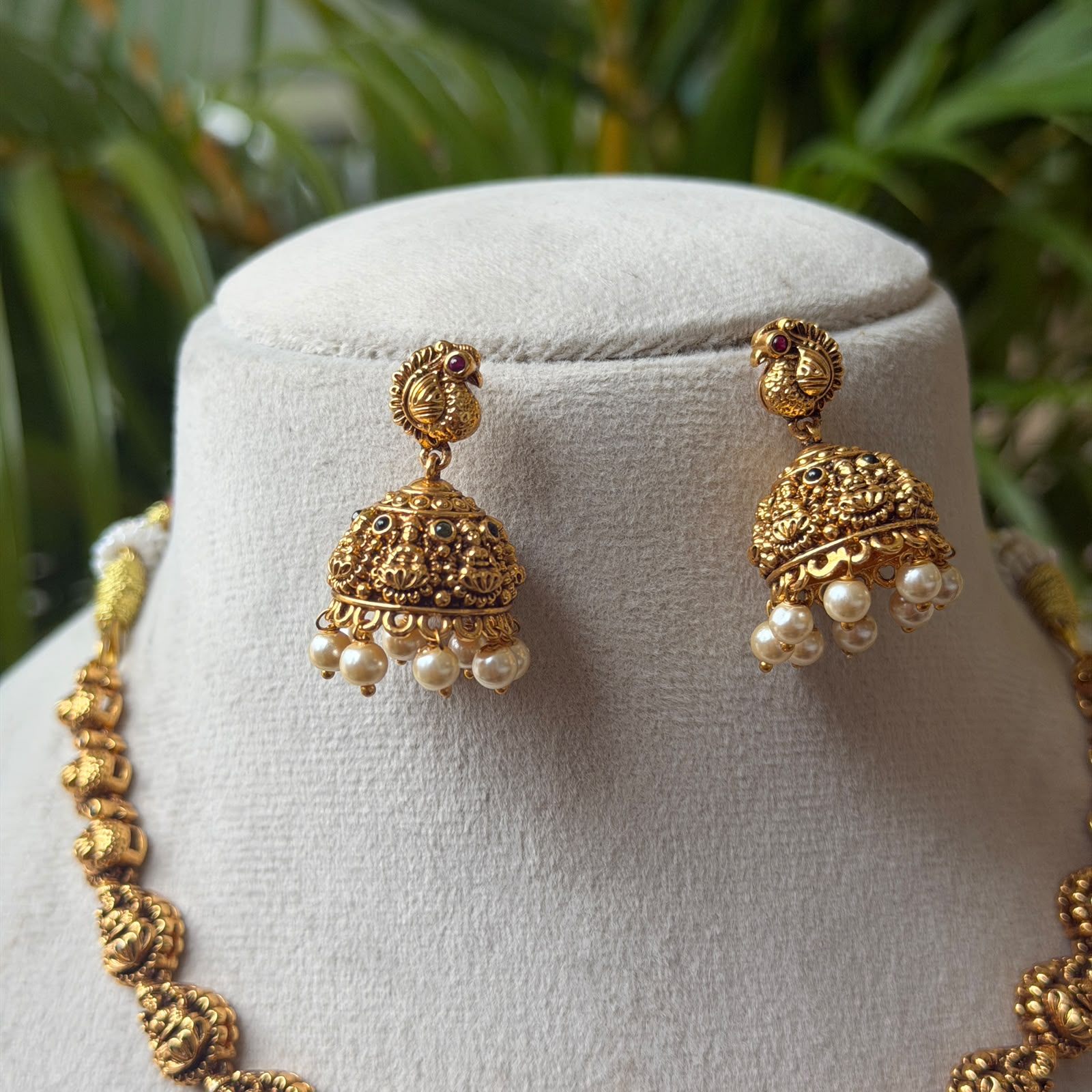 Antique Necklace Set AN321
