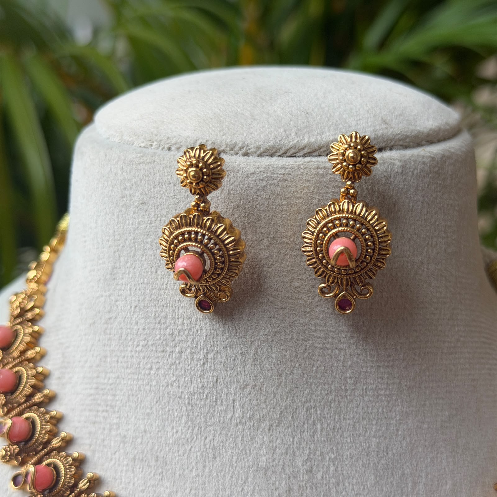Antique Necklace Set AN322