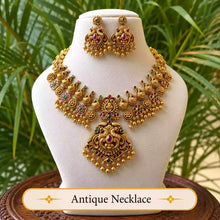 Necklaces under ₹2000